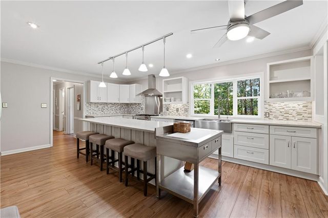 1104 Fox Lane, Woodstock, GA 30188