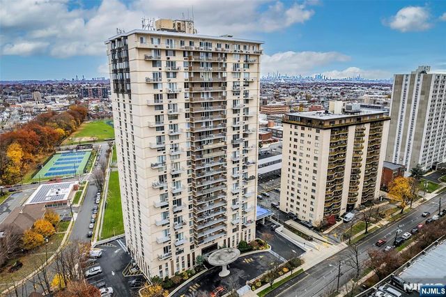160 Overlook Avenue 16C, Hackensack, NJ 07601