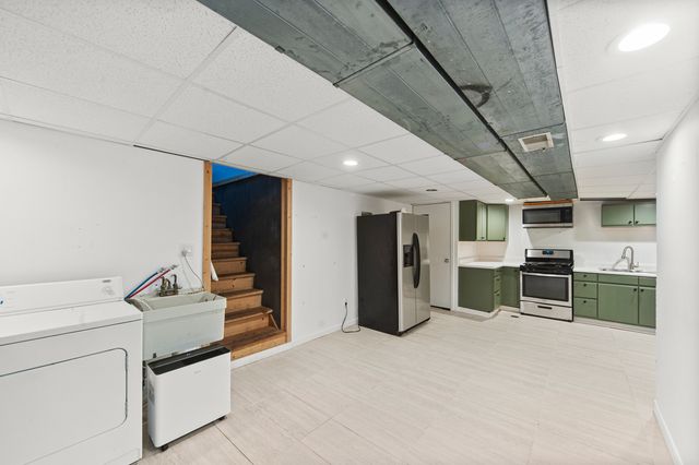 4259 LAKE PARK Avenue, Gurnee, IL 60031