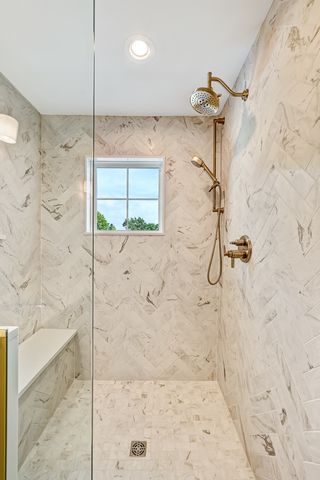 133 Harding Court, Glen Ellyn, IL 60137