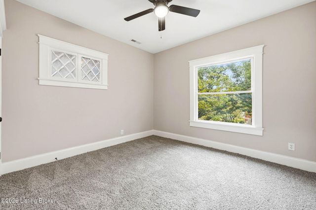 205 E Oak St, Louisville, KY 40203