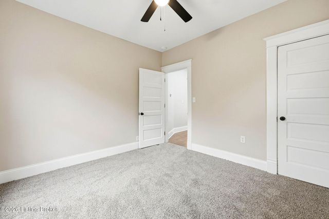 205 E Oak St, Louisville, KY 40203