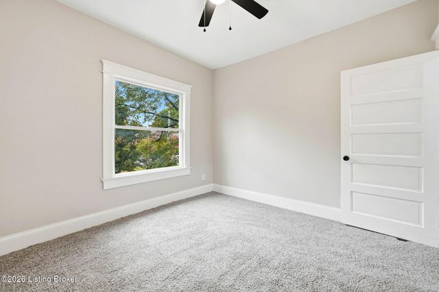 205 E Oak St, Louisville, KY 40203