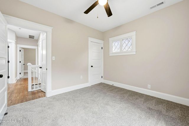 205 E Oak St, Louisville, KY 40203