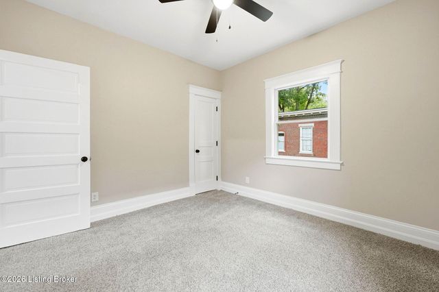 205 E Oak St, Louisville, KY 40203