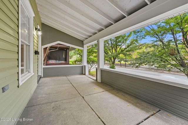 205 E Oak St, Louisville, KY 40203