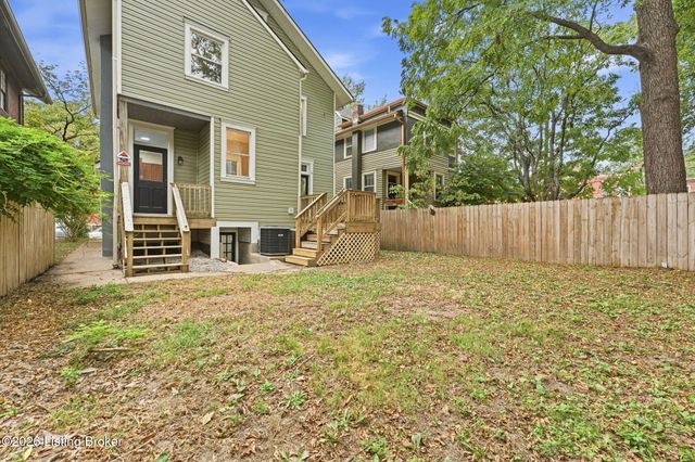 205 E Oak St, Louisville, KY 40203