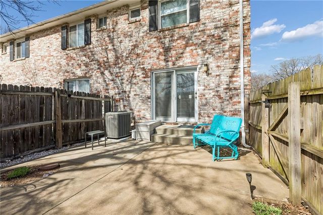 8363 Woodward Street, Overland Park, KS 66212