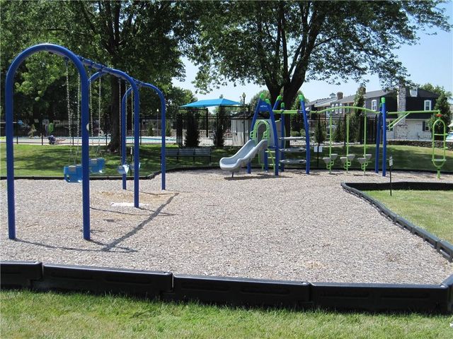 8363 Woodward Street, Overland Park, KS 66212