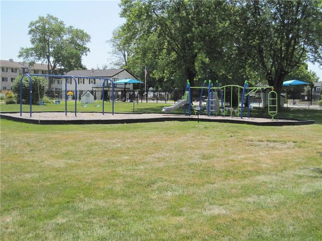 8363 Woodward Street, Overland Park, KS 66212