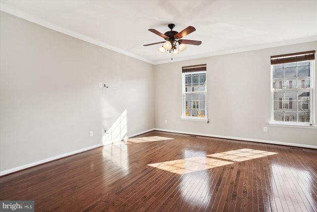 7106 SANTA CRUZ PL, Gainesville, VA 20155