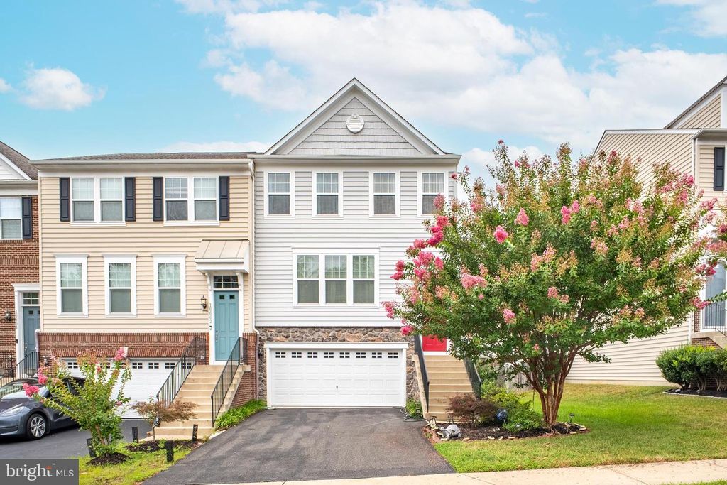 16660 BOLLING BROOK CT, Woodbridge, VA 22191