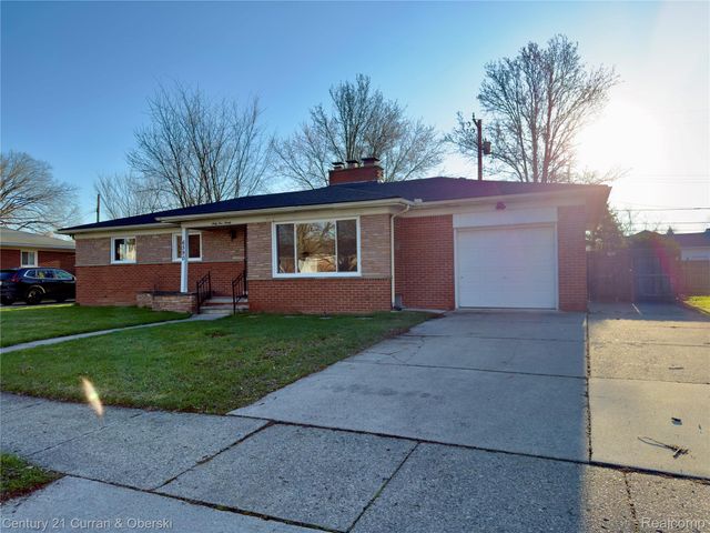 6590 Rockland Street, Dearborn Heights, MI 48127