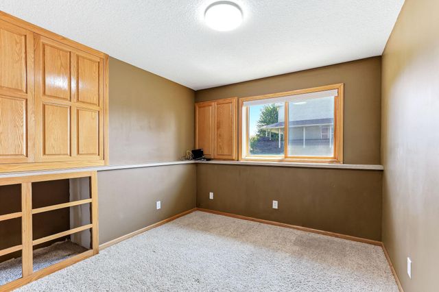 20366 150th Street NW, Elk River, MN 55330