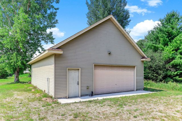 20366 150th Street NW, Elk River, MN 55330