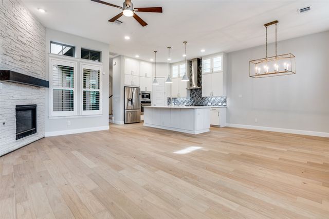 5435 Ashby Grove Street, Dallas, TX 75209