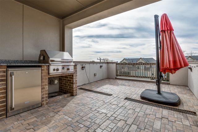 5435 Ashby Grove Street, Dallas, TX 75209