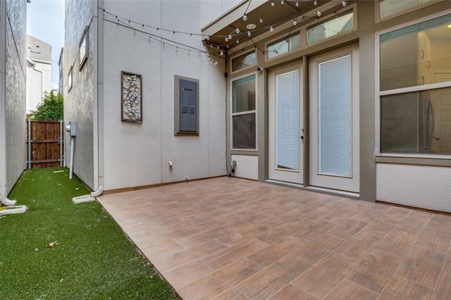 5435 Ashby Grove Street, Dallas, TX 75209