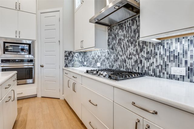 5435 Ashby Grove Street, Dallas, TX 75209