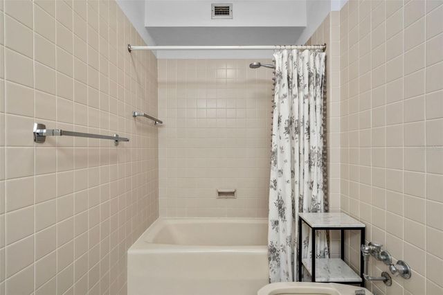 16 CARRION COURT STREET 1002, San Juan, PR 00911