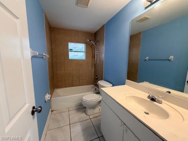 3916 22nd ST W, Lehigh Acres, FL 33971