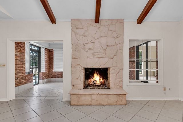 1003 Bridal Wreath Trail, Shreveport, LA 71118