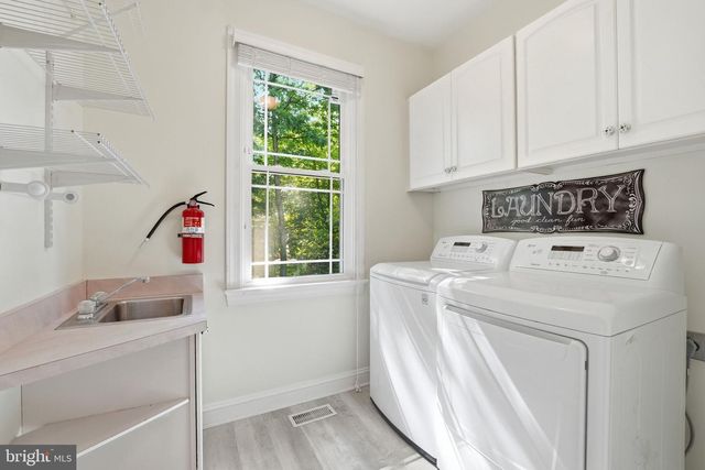 10713 KIRKLAND DR, Spotsylvania, VA 22551