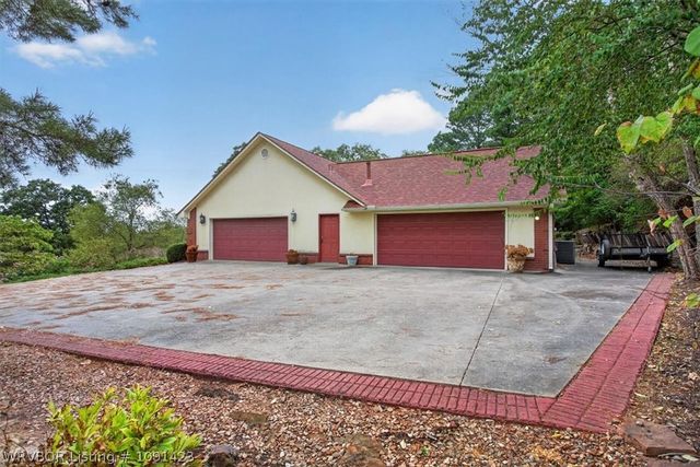 9109 Canopy Oaks Drive, Fort Smith, AR 72903