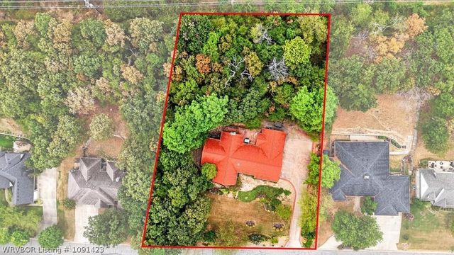 9109 Canopy Oaks Drive, Fort Smith, AR 72903