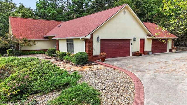 9109 Canopy Oaks Drive, Fort Smith, AR 72903