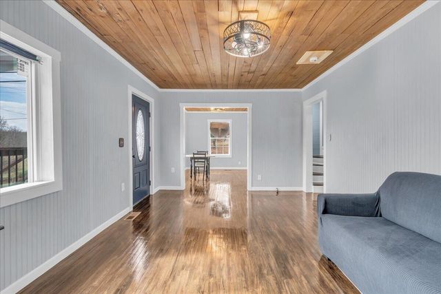 27 Church Street, Spencer, TN 38585