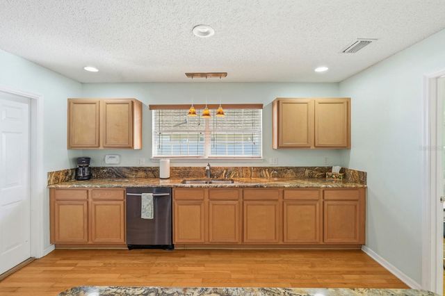 14 ROXANNE LANE, Palm Coast, FL 32164