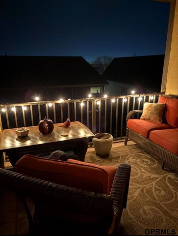 5713 N 159th Street, Omaha, NE 68116