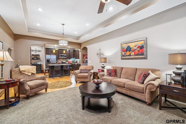 5713 N 159th Street, Omaha, NE 68116