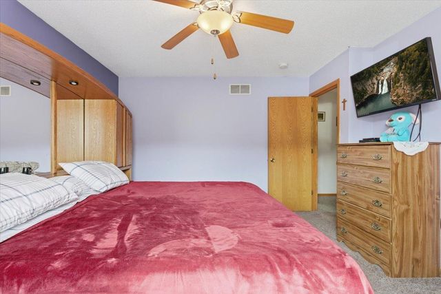 1110 S 10th Street, Lake City, MN 55041