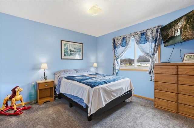 1110 S 10th Street, Lake City, MN 55041