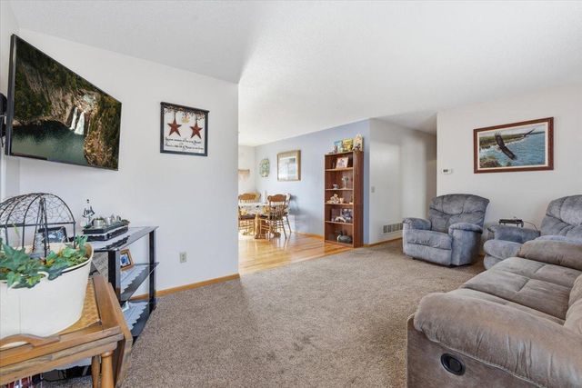 1110 S 10th Street, Lake City, MN 55041