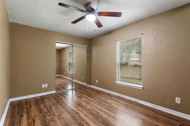 103 New Street, Lone Oak, TX 75453