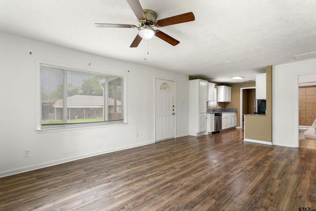 103 New Street, Lone Oak, TX 75453
