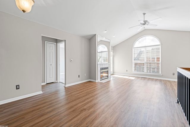 52244 STONERIDGE Drive, Utica, MI 48042