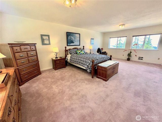 230 Rocky Mountain High Rd, Camano Island, WA 98282