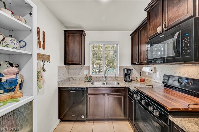 4389 Panther Cove Drive, Las Vegas, NV 89115