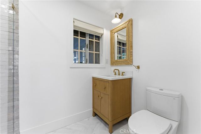 515 Kings Place, Newport Beach, CA 92663