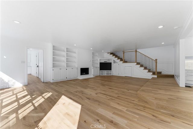 515 Kings Place, Newport Beach, CA 92663