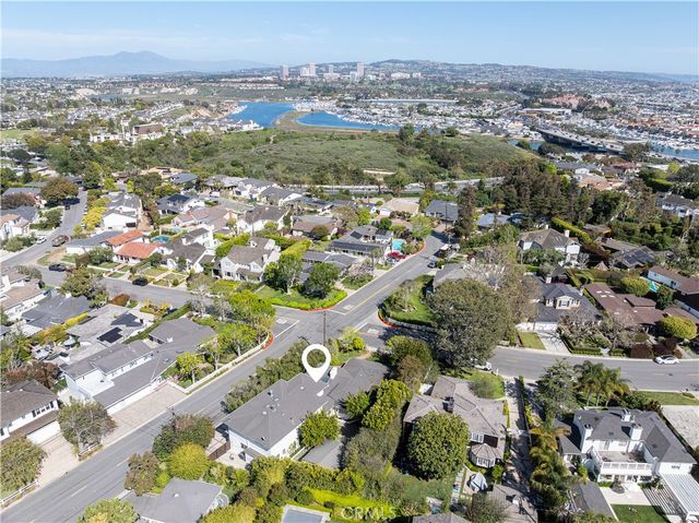 515 Kings Place, Newport Beach, CA 92663