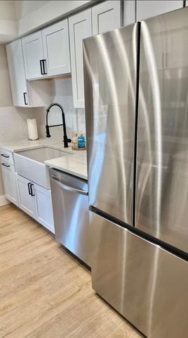 9550 N 94th Place 215, Scottsdale, AZ 85258