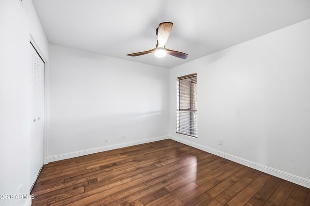 5233 N 15TH Drive, Phoenix, AZ 85015