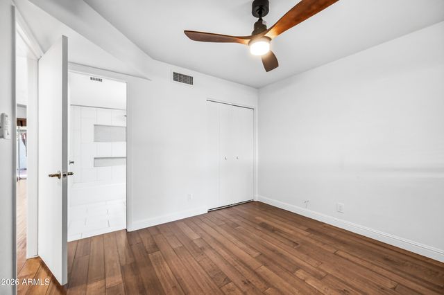 5233 N 15TH Drive, Phoenix, AZ 85015