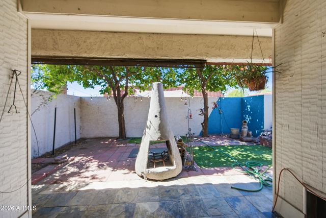 5233 N 15TH Drive, Phoenix, AZ 85015