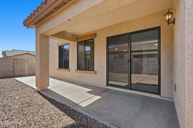 2691 S CHAPARRAL Road, Apache Junction, AZ 85119